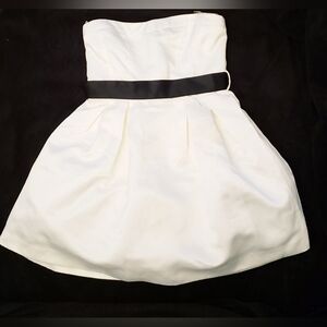 Forever 21 White & Black Strapless Mini Dress